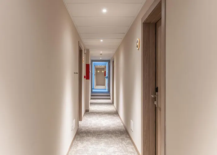 Hotel Diana