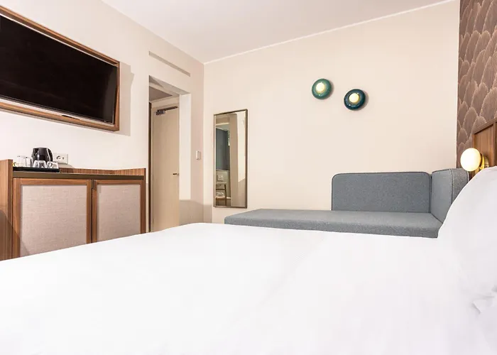 Hotel Diana