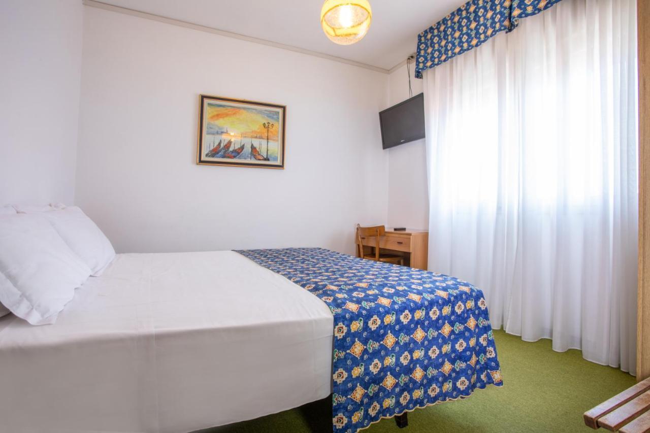 Diana Hotel