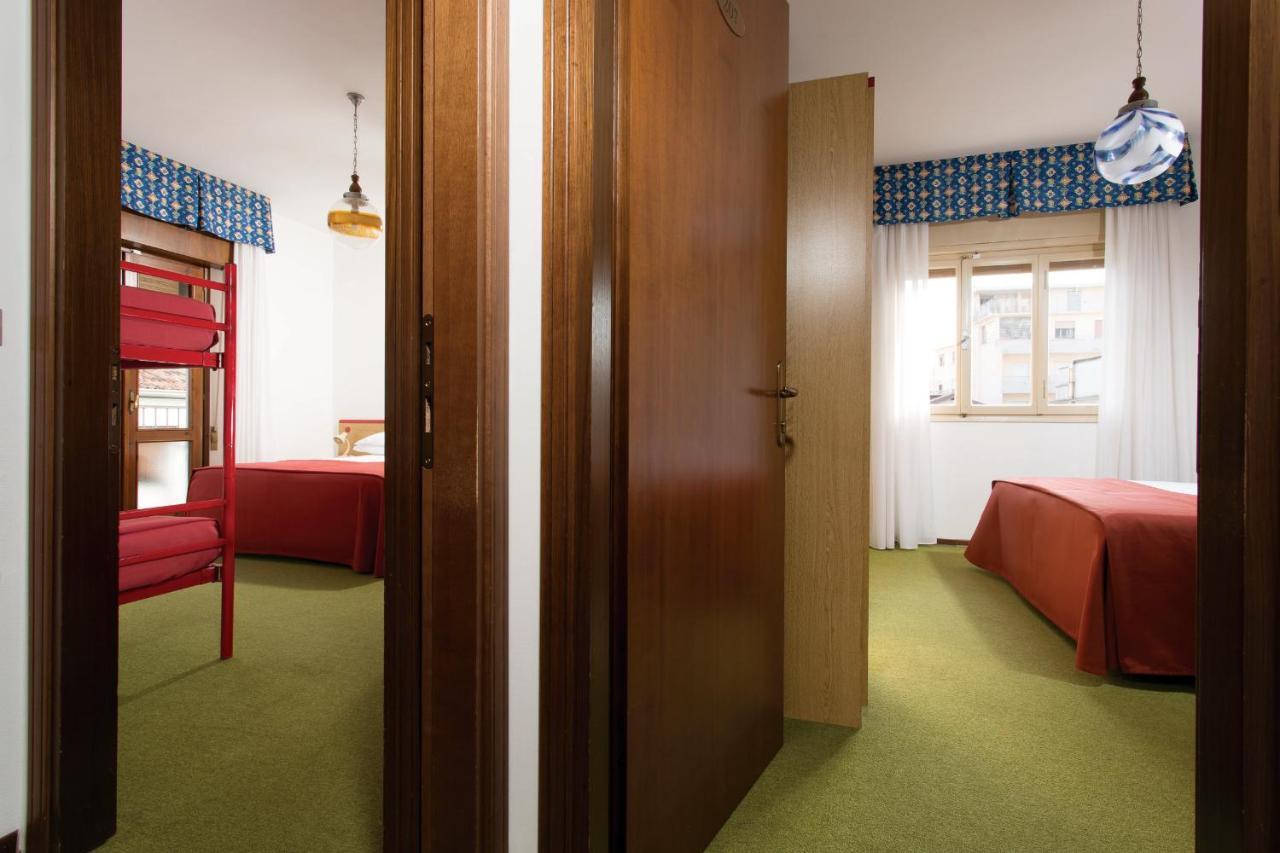 Hotel Diana 3*