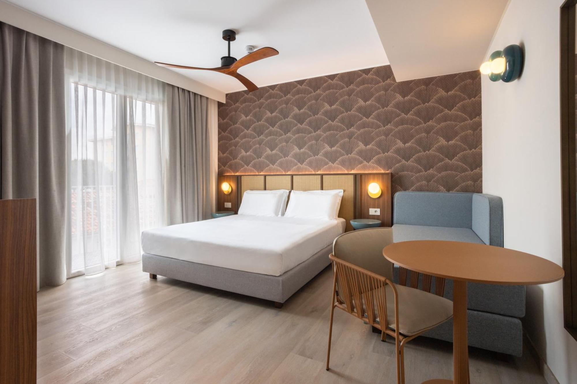 Diana Hotel