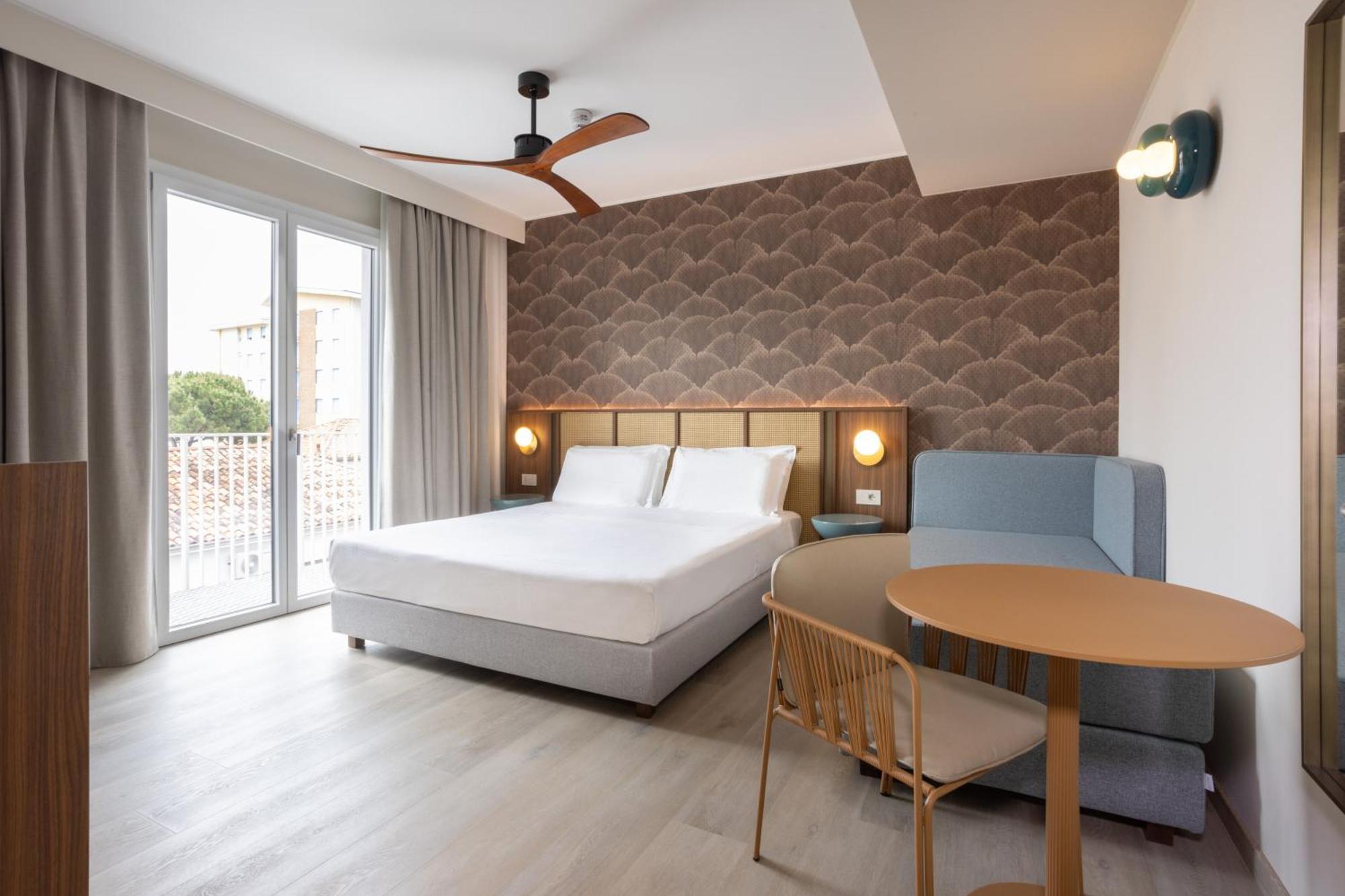 Diana Hotel 3*